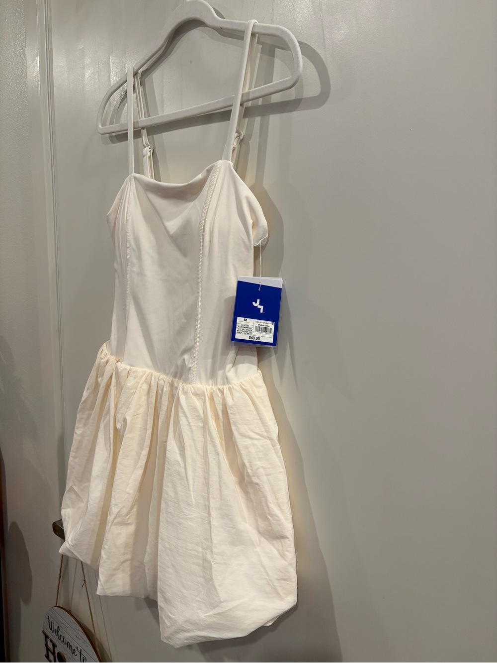 Woman’s Joylab active dress cream color - Picture 10 of 11